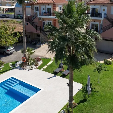 Socrate's Apartment's With Share Pool *